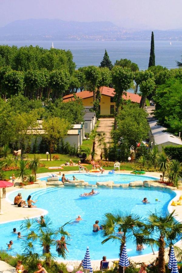 Apartments In Peschiera Del Garda 22099 Exteriör bild