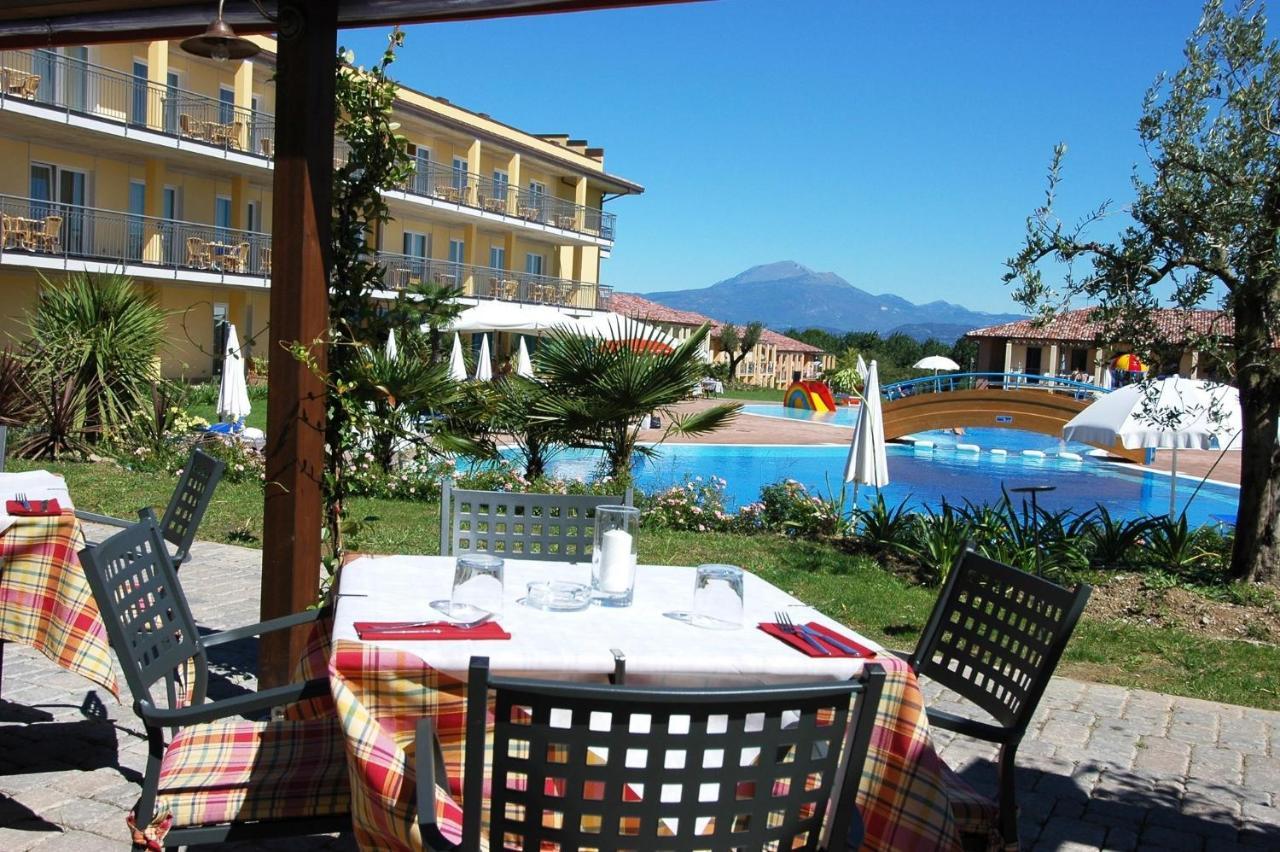 Apartments In Peschiera Del Garda 22099 Exteriör bild